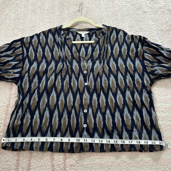 Garnet Hill Navy Tan Ikat Blouse Top 100% Cotton Puff Sleeve Size Small Fall - Picture 9 of 12